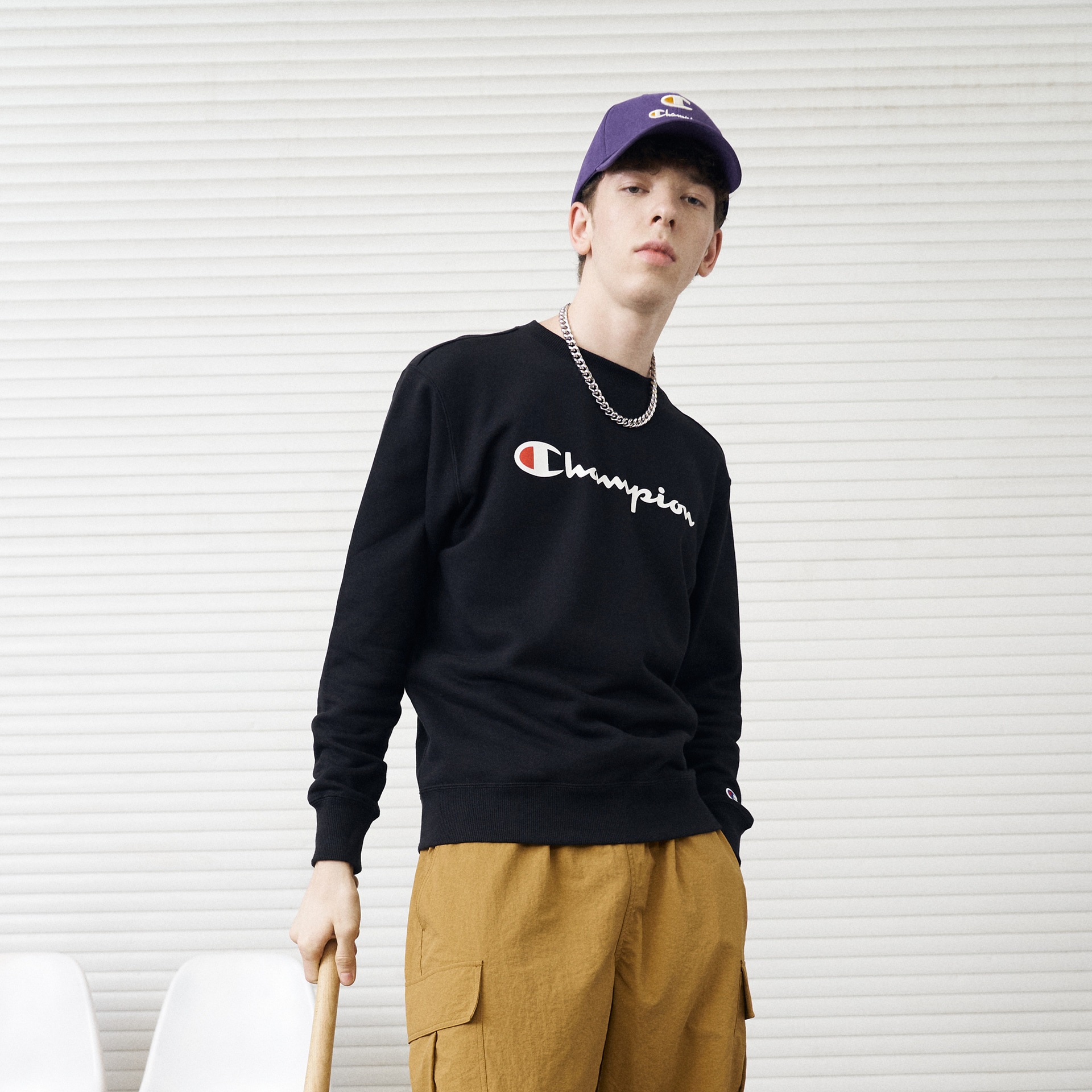 Champion Classic Logo Crewneck Sweatshirt Black — фото 4