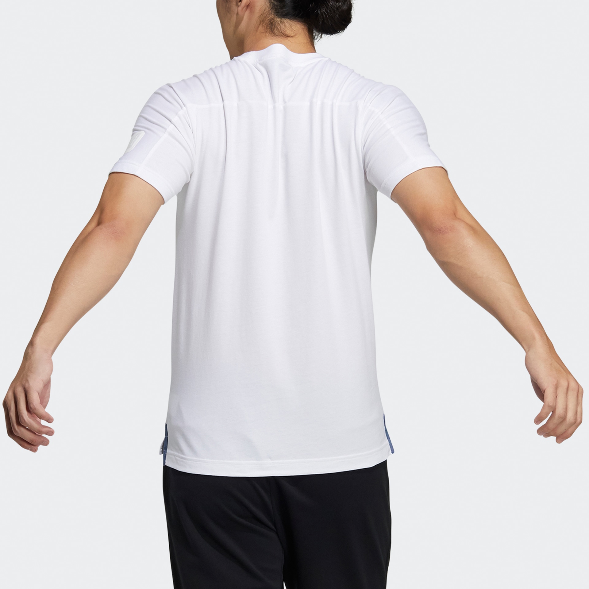 Adidas Wj T Gfx Story — фото 3