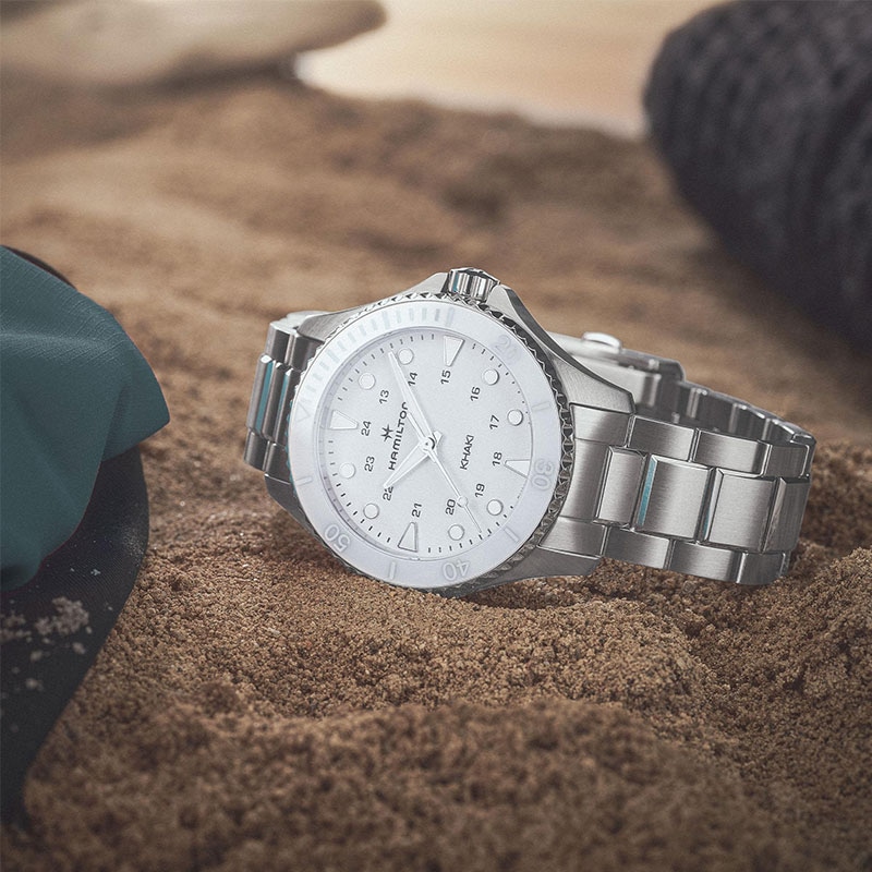 Hamilton Khaki Navy Quartz H82221110 — фото 3