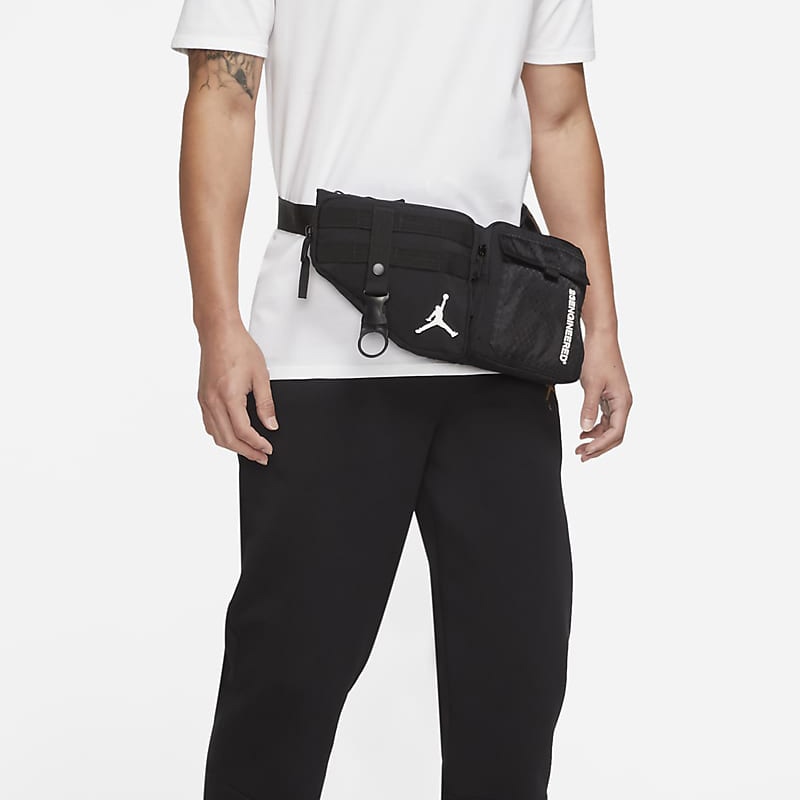 Jordan Engineered 23 Keychain Bag Black — фото 5
