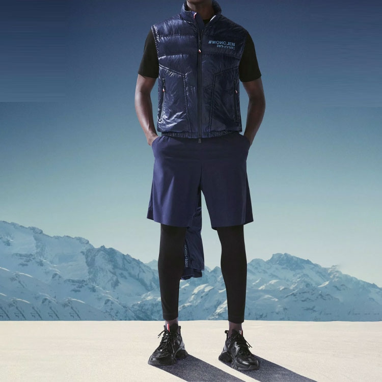 Moncler SS22 — фото 1