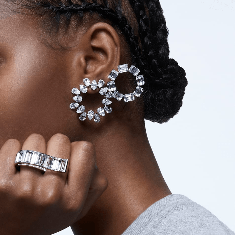 Swarovski Millenia Hoop Earrings Silver — фото 3