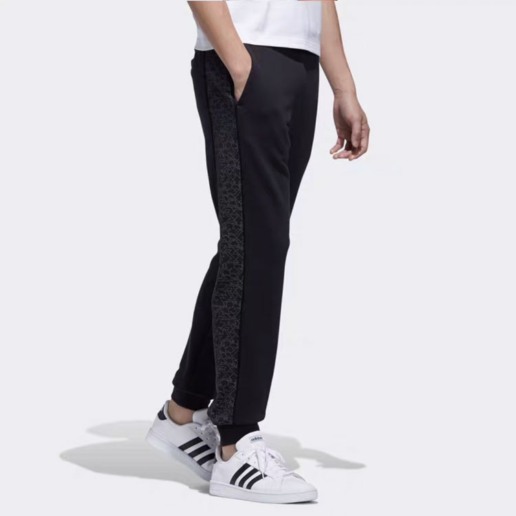 Adidas neo x Pokemon Lightning Embroidered Sweatpants Black — фото 4