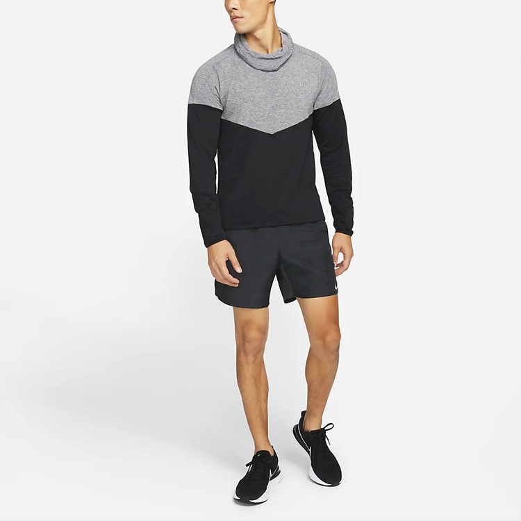 Nike Therma-FIT Run Division Element LogoT — фото 4