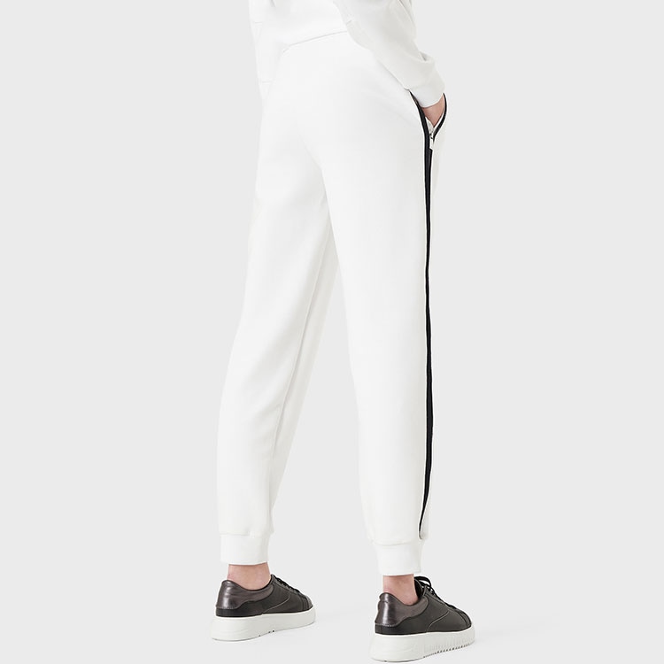 Emporio Armani SS22 Jogger White — фото 3