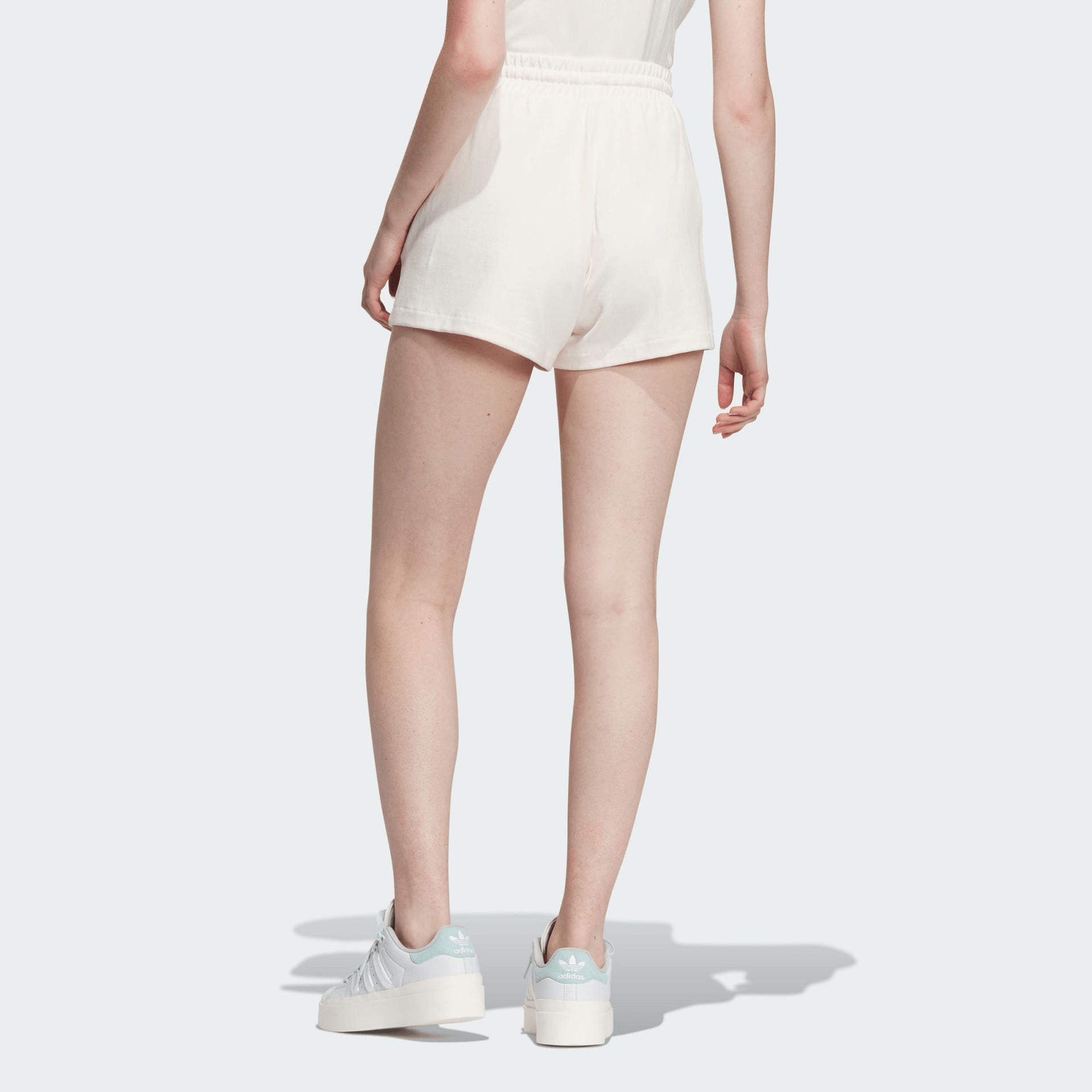 Adidas originals Shorts — фото 1