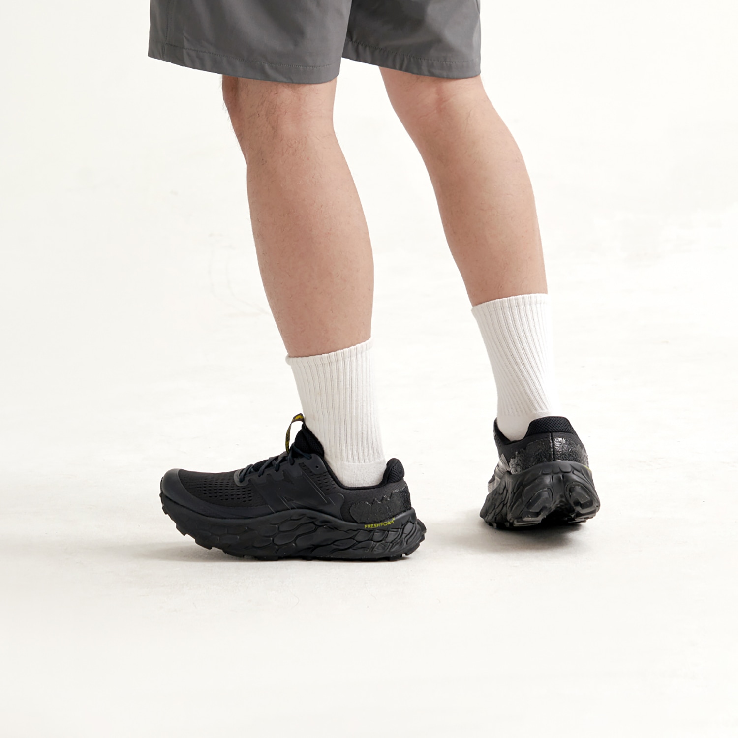 New Balance Fresh Foam X More V3 Black — фото 5