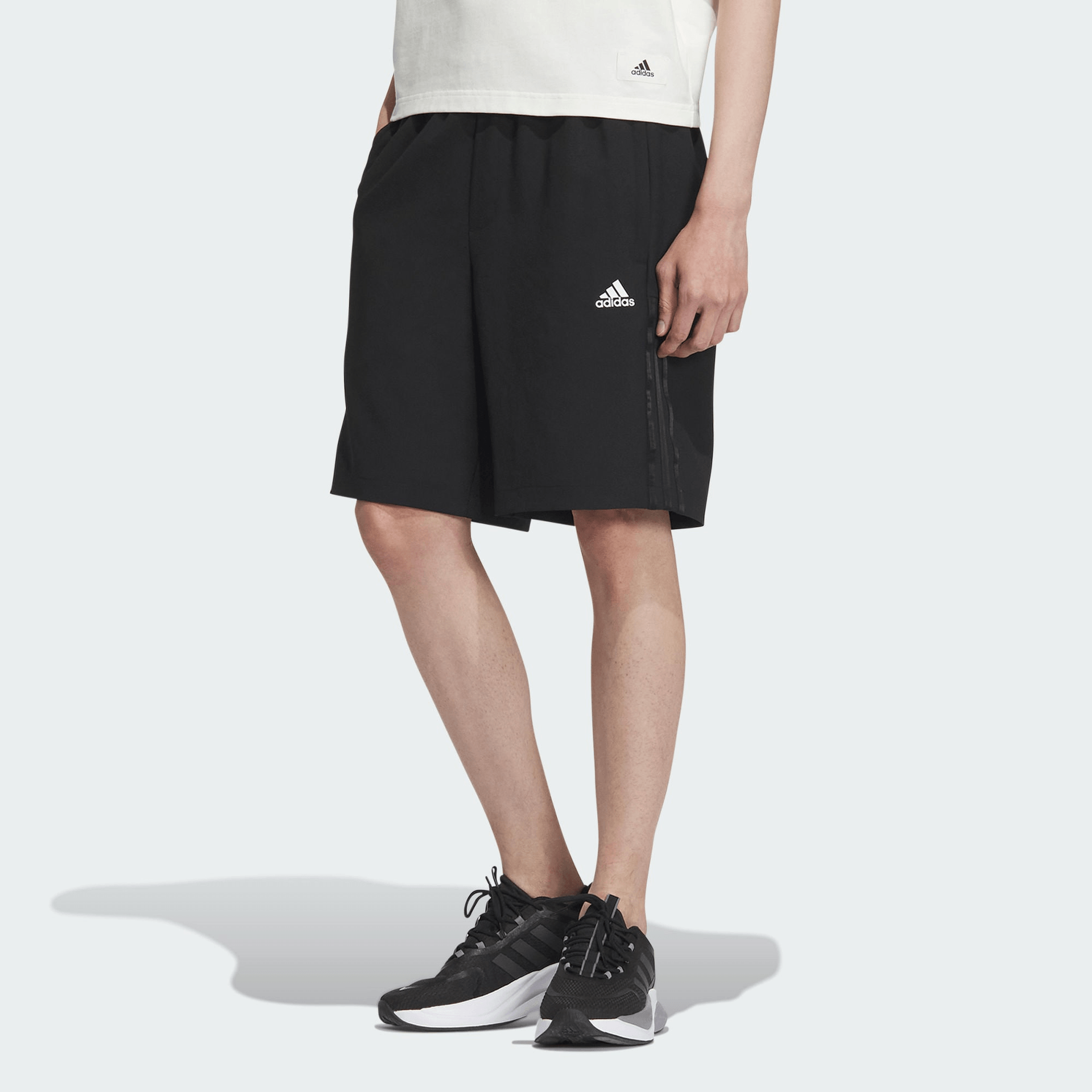 Adidas Future Icons Woven Shorts Logo — фото 1