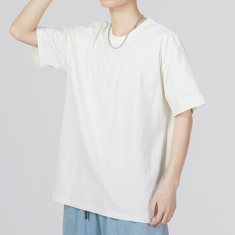 Nike Sportswear Premium Essentials — фото 8