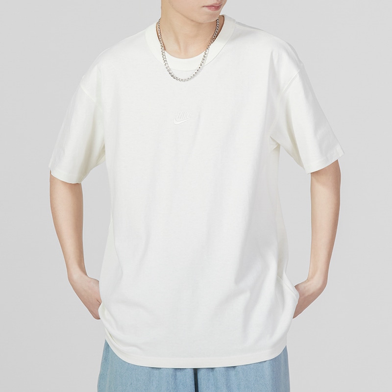 Nike Sportswear Premium Essentials — фото 2