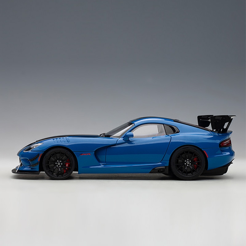 Autoart Dodge Viper ACR 2017 Pearl Blue — фото 2