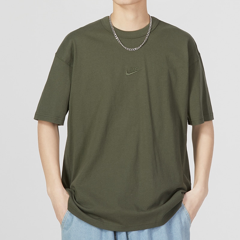 Nike Sportswear Premium Essentials — фото 2