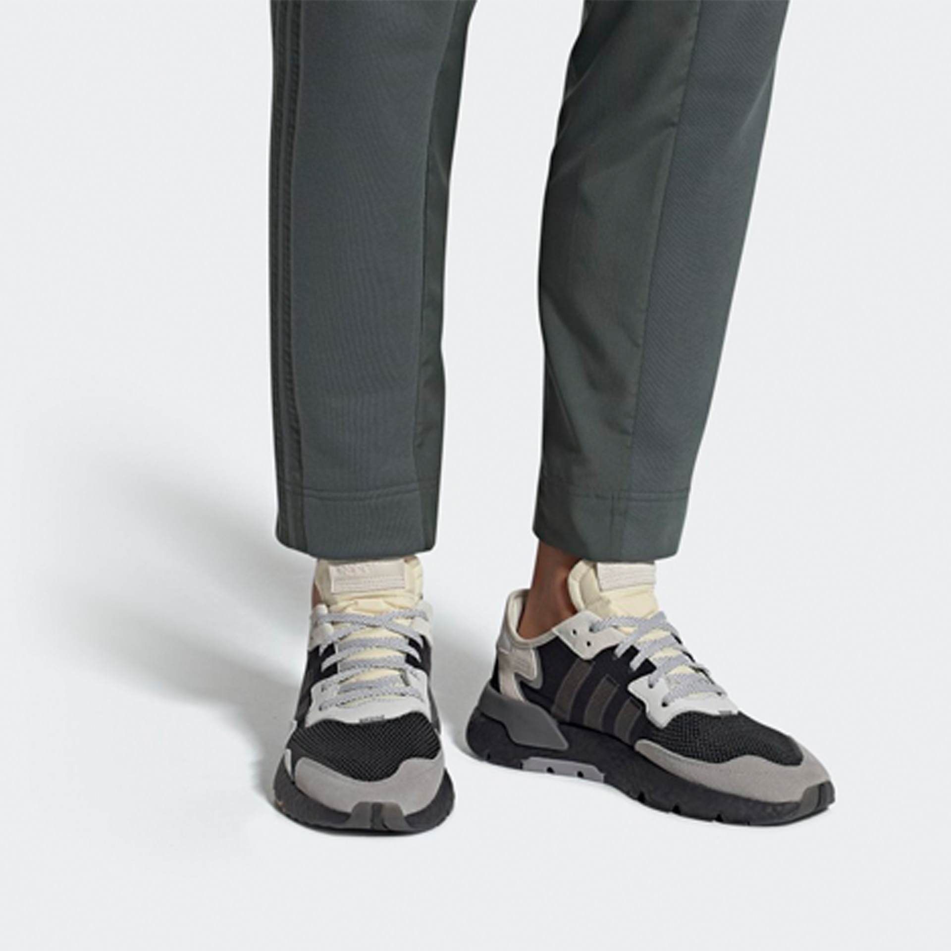 adidas originals adidas Nite Jogger Core Black Carbon — фото 4