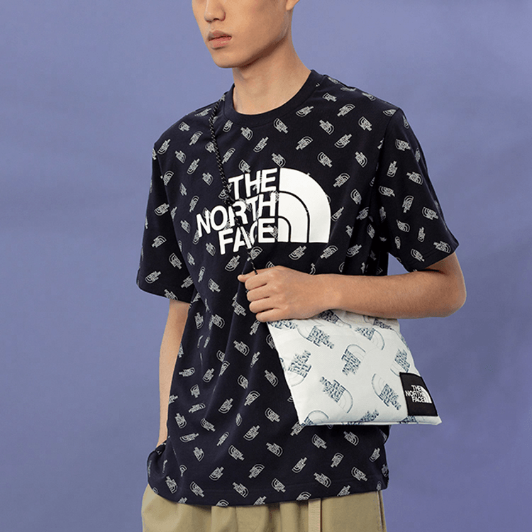 The North Face Urban Exploration Retro Print T-Shirt — фото 1