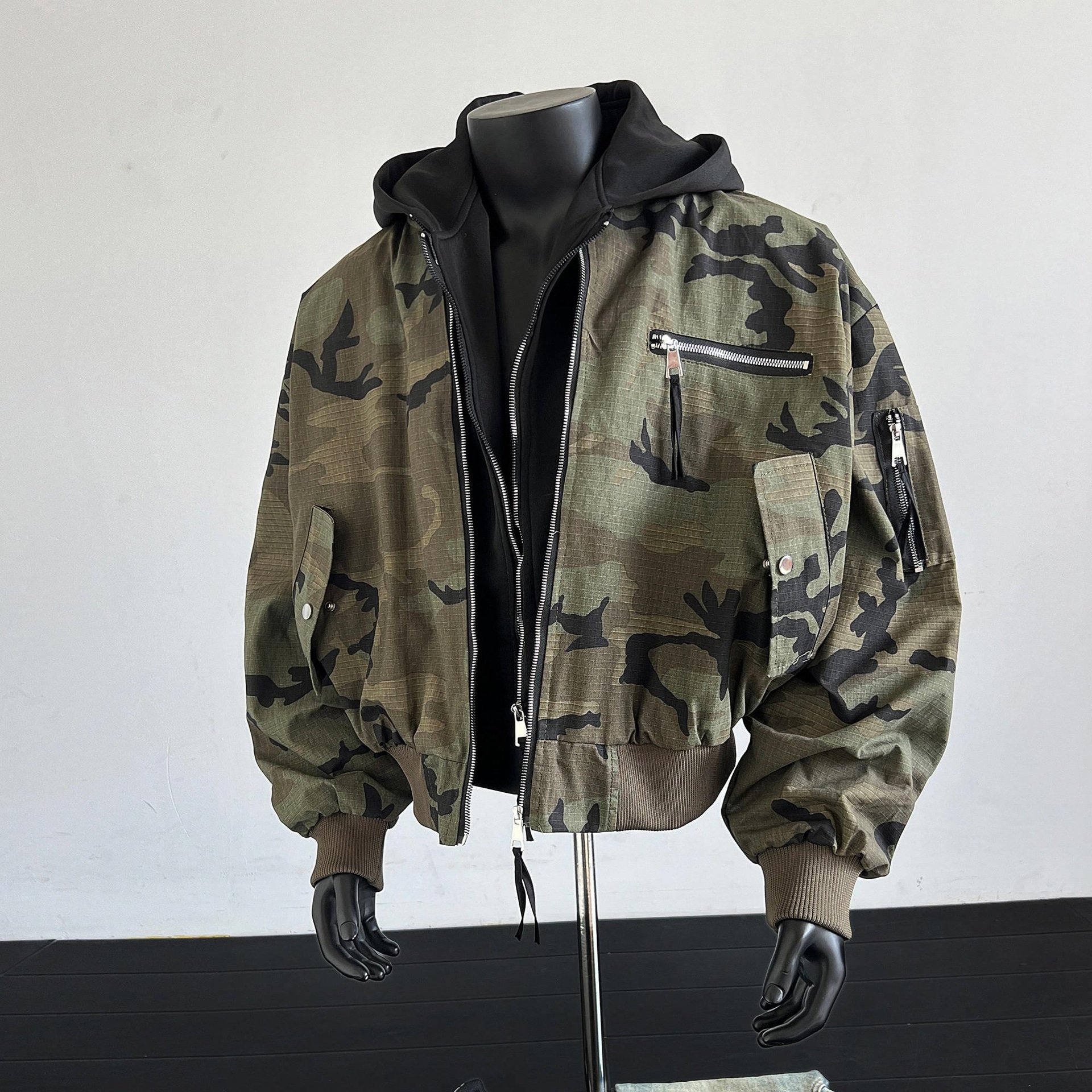 poizon-1008148 Bomber Jacket — фото 2