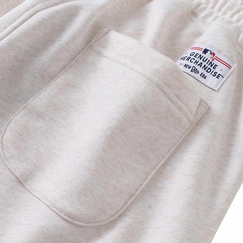 New Era x MLB Stadium Feast Yankees Shorts Ivory White — фото 2
