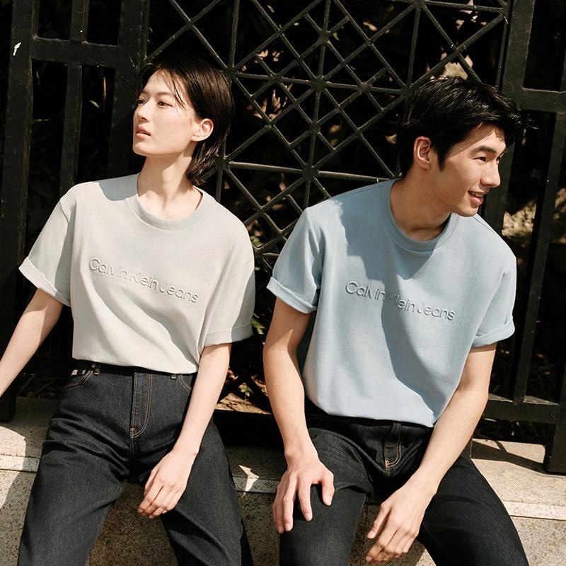 Calvin Klein SS25 T — фото 1