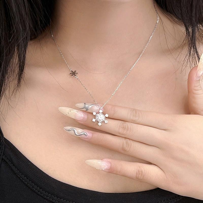Disney Princess Stitch Series Necklace — фото 3