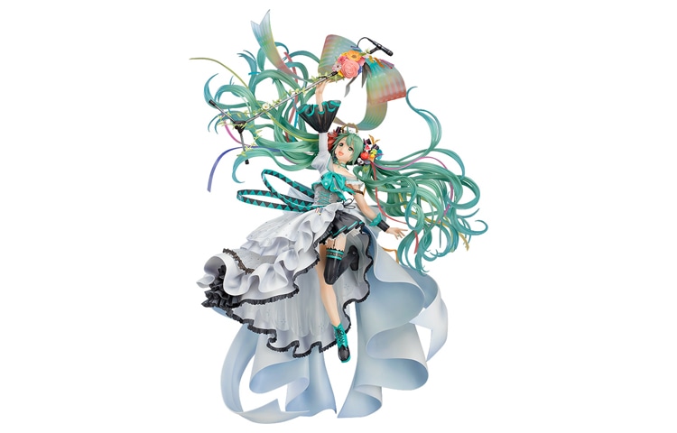 GOOD SMILE COMPANY GSC vocaloid memorial dress ver. 10 43cm