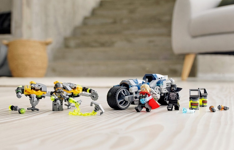 Lego Avengers Speedwagon Attack 76142 — фото 1