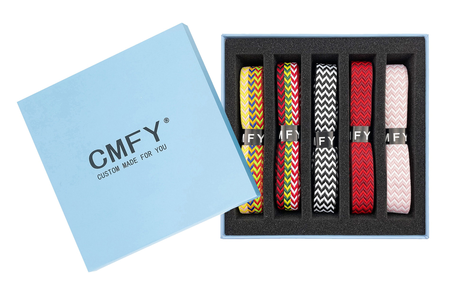 CMFY Embroidered Knit Set
