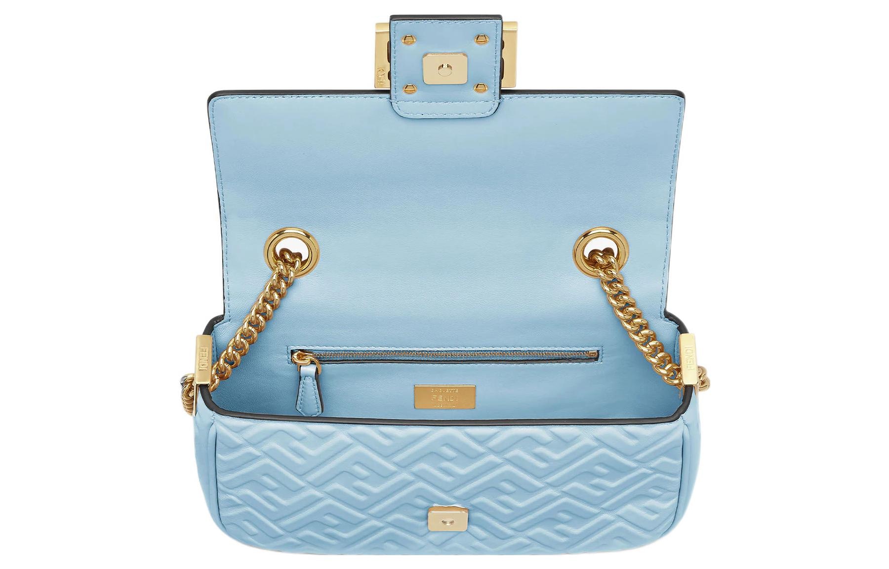 Fendi Baguette Medium Light Blue — фото 3