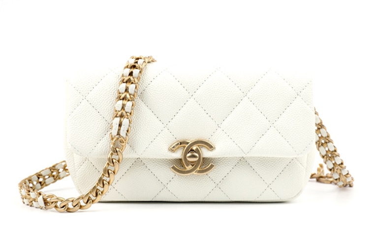 Chanel 22P White