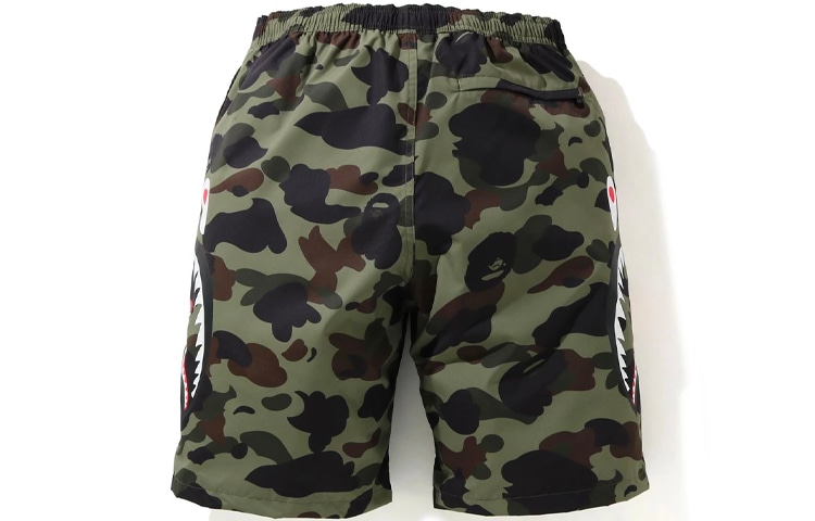 A BATHING APE 1St Camo Shorts — фото 2