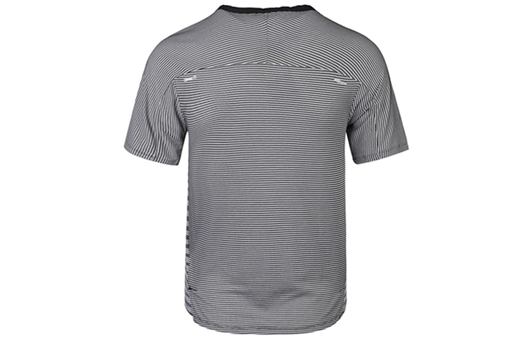 Nike TechKnit Future Fast Tee — фото 1