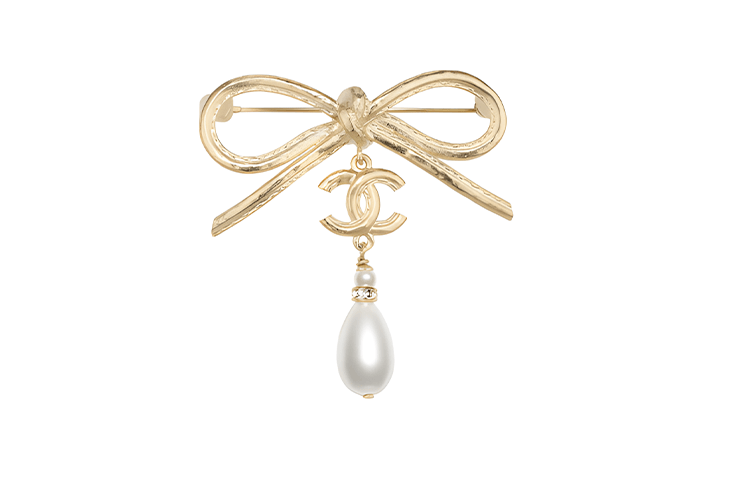 Chanel Brooch Gold