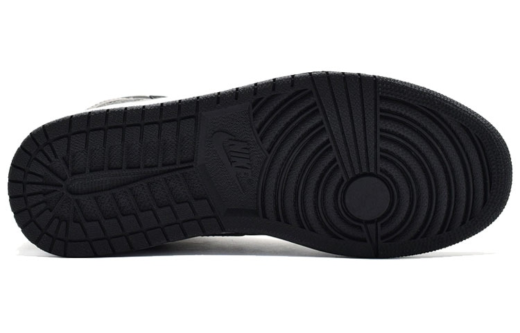 Jordan Air Jordan 1 Retro High Shadow 2018 — фото 9