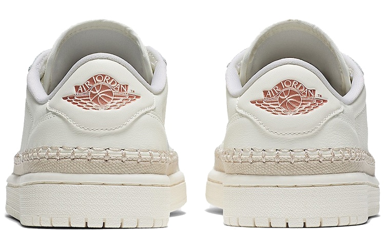 Jordan Air Jordan 1 Retro Low "No Swoosh" — фото 10