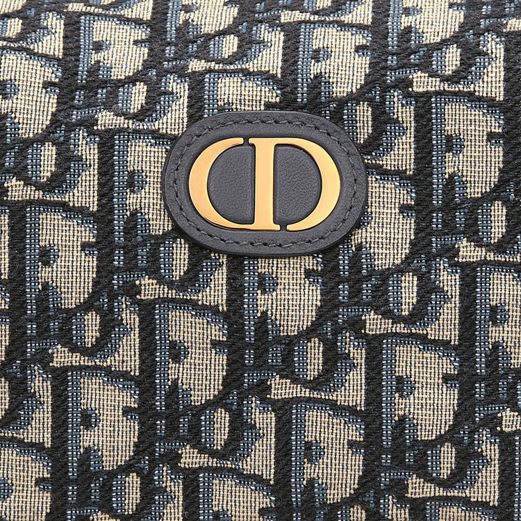 Dior 30 Montaigne — фото 4