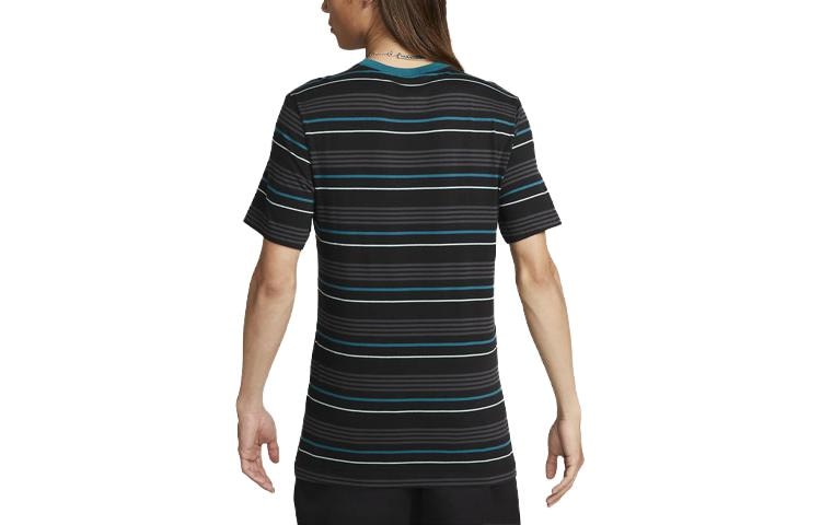 Nike Sportswear Club LogoT — фото 3