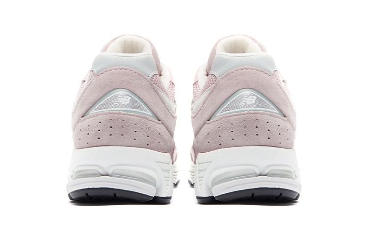 New Balance 2002R Sakura Pink — фото 10