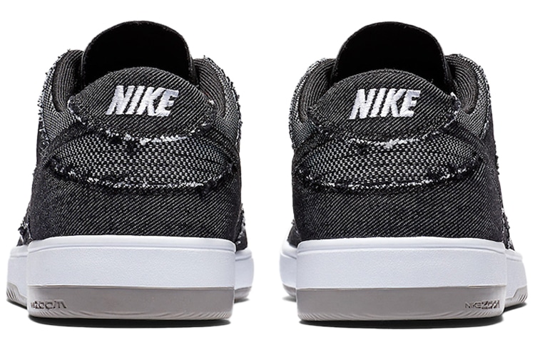 Nike Medicom Toy x Nike Dunk SB Elite "BE@RBRICK" — фото 10