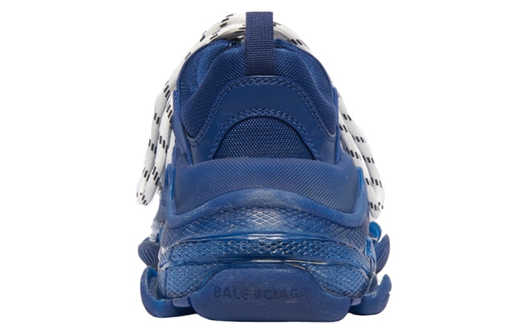 Balenciaga Triple S — фото 10