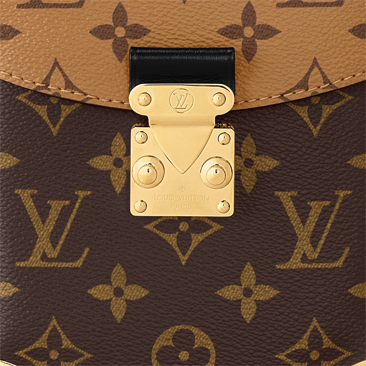 Louis Vuitton Camera Bag — фото 3
