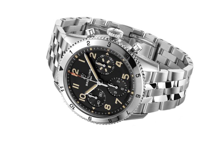 Breitling Navitimer A233803A1B1A1 — фото 2