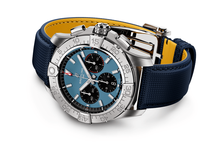Breitling Avenger AB0147101C1X1 — фото 3