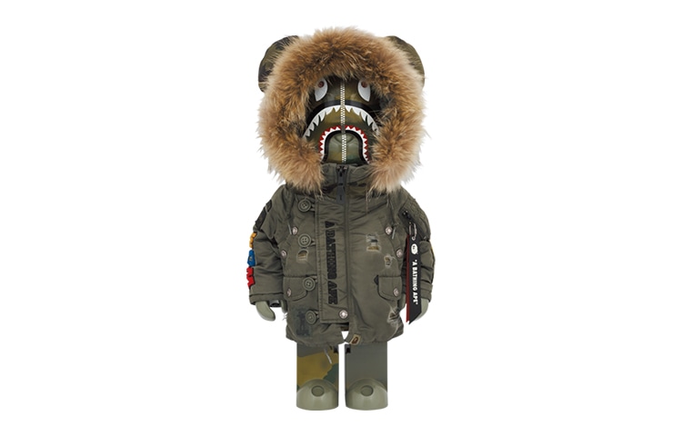 BE@RBRICK x BAPE 1000% Alpha Camo Shark 2023 Collectible