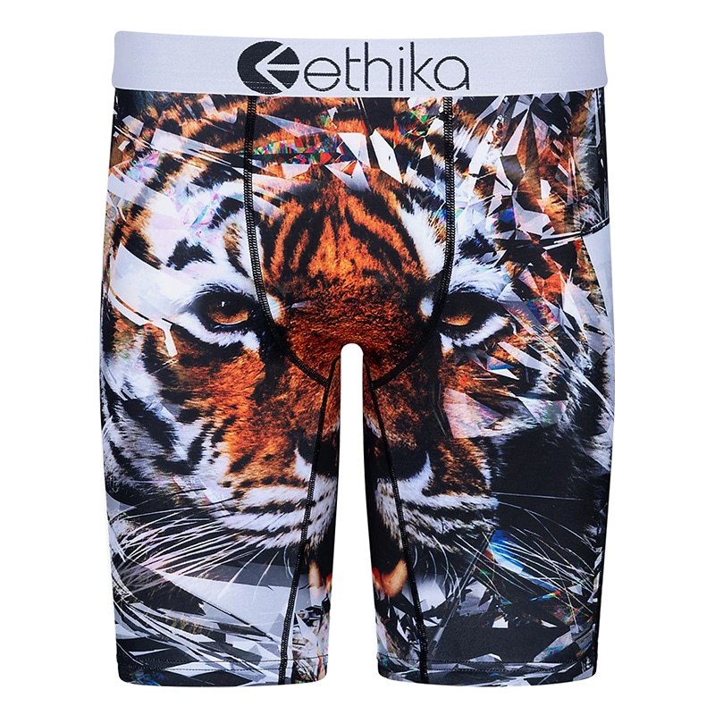Одежда Ethika