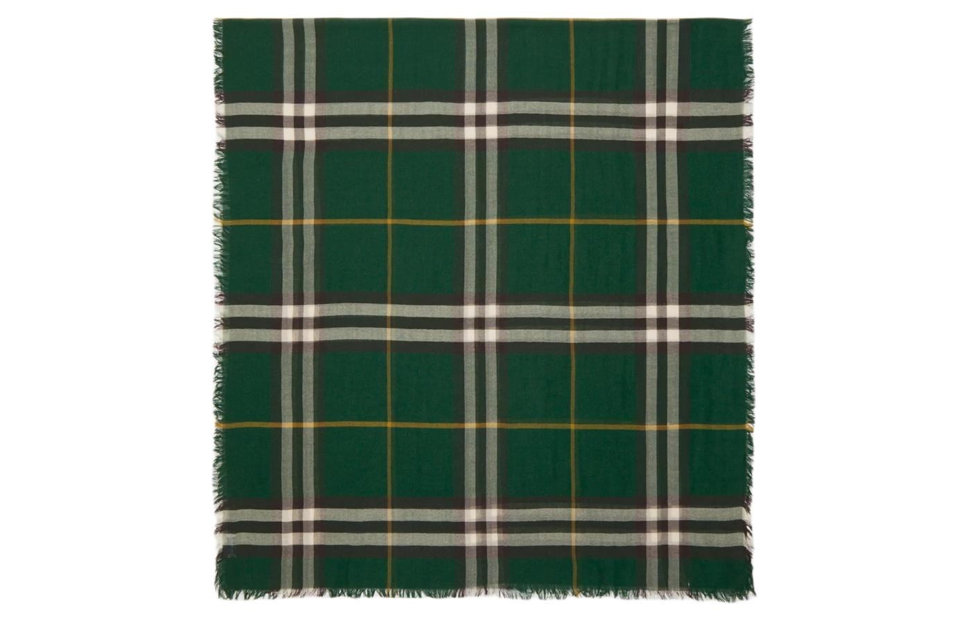 Аксессуары Burberry