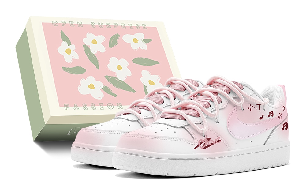 Nike Court Borough Low Pink