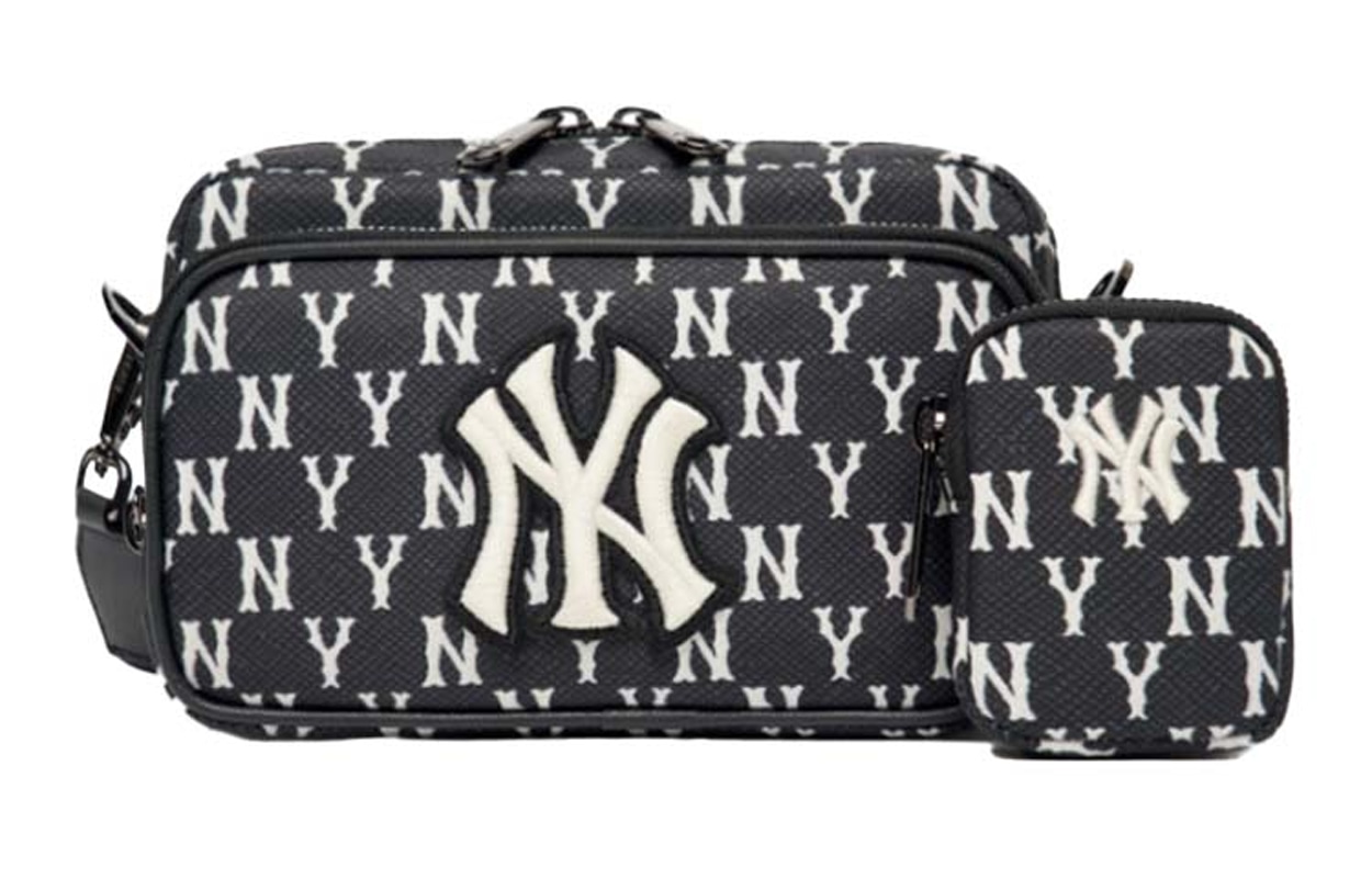 MLB Monogram NY Yankees Black