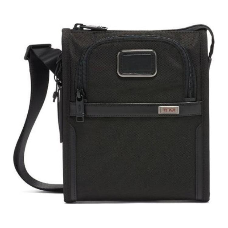 TUMI 21