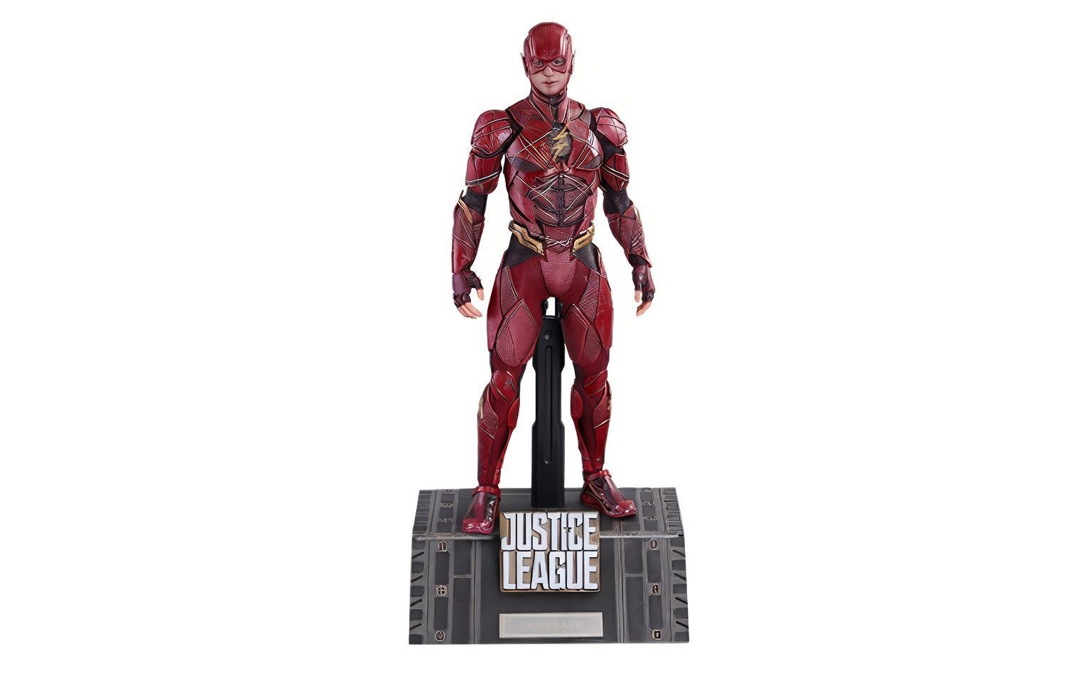 Hot Toys 16