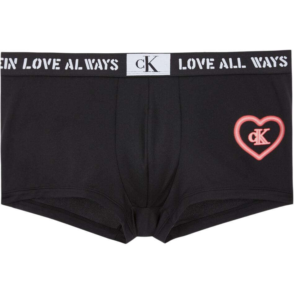 Одежда Calvin Klein