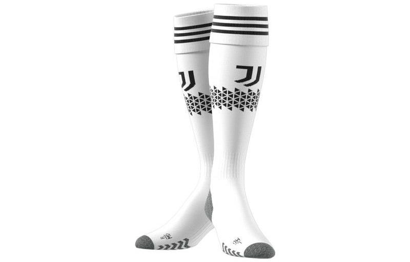 Одежда Adidas