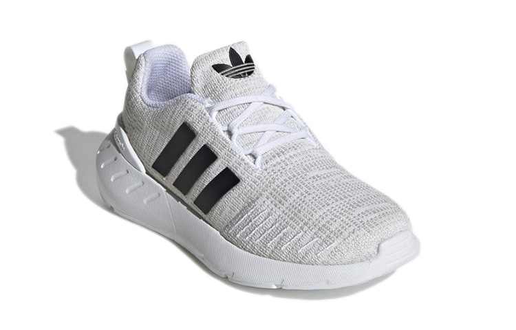 adidas originals Swift Run 22 — фото 10